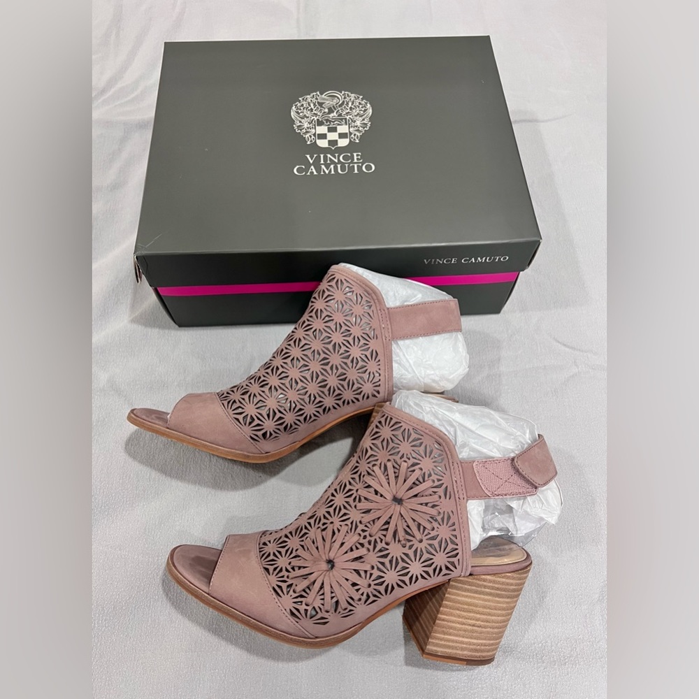 Vince Camuto VC Kalison Heather Rose Block Heel Sandals Size 9M